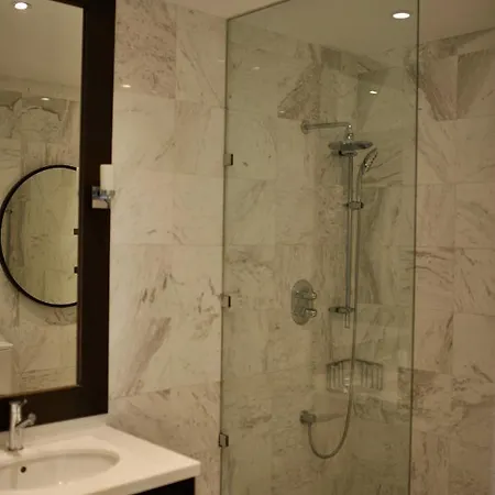 Bright Apartment In The Hills Of Elviria Málaga Buitenkant foto