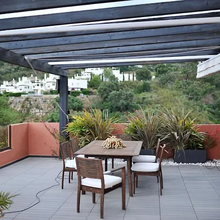 Bright Apartment In The Hills Of Elviria Málaga Buitenkant foto