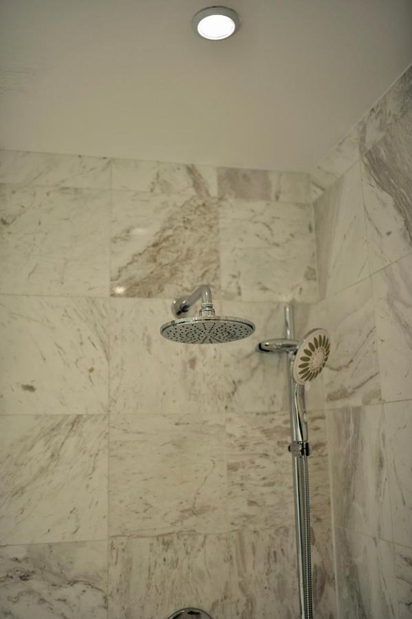 Bright In The Hills Of Elviria Apartament *